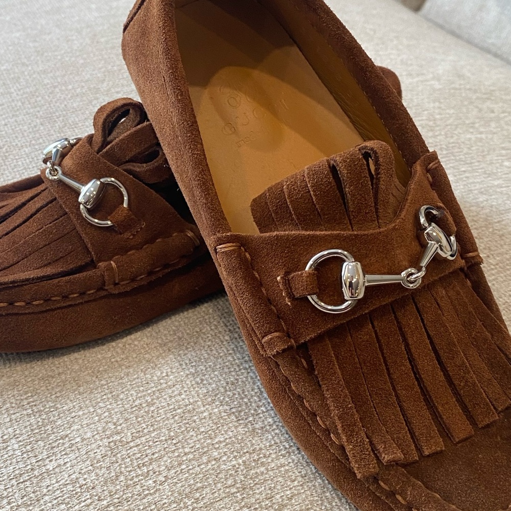 Boys Brand new Gucci suede moccasins